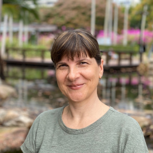 dr ivana female futurist author and reseracher founder of change progression scenario method